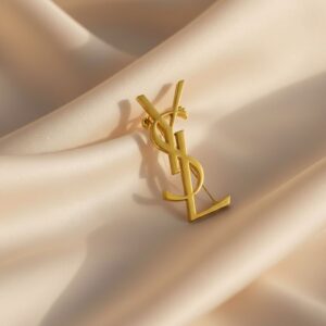 Yves Saint Laurent (YSL)